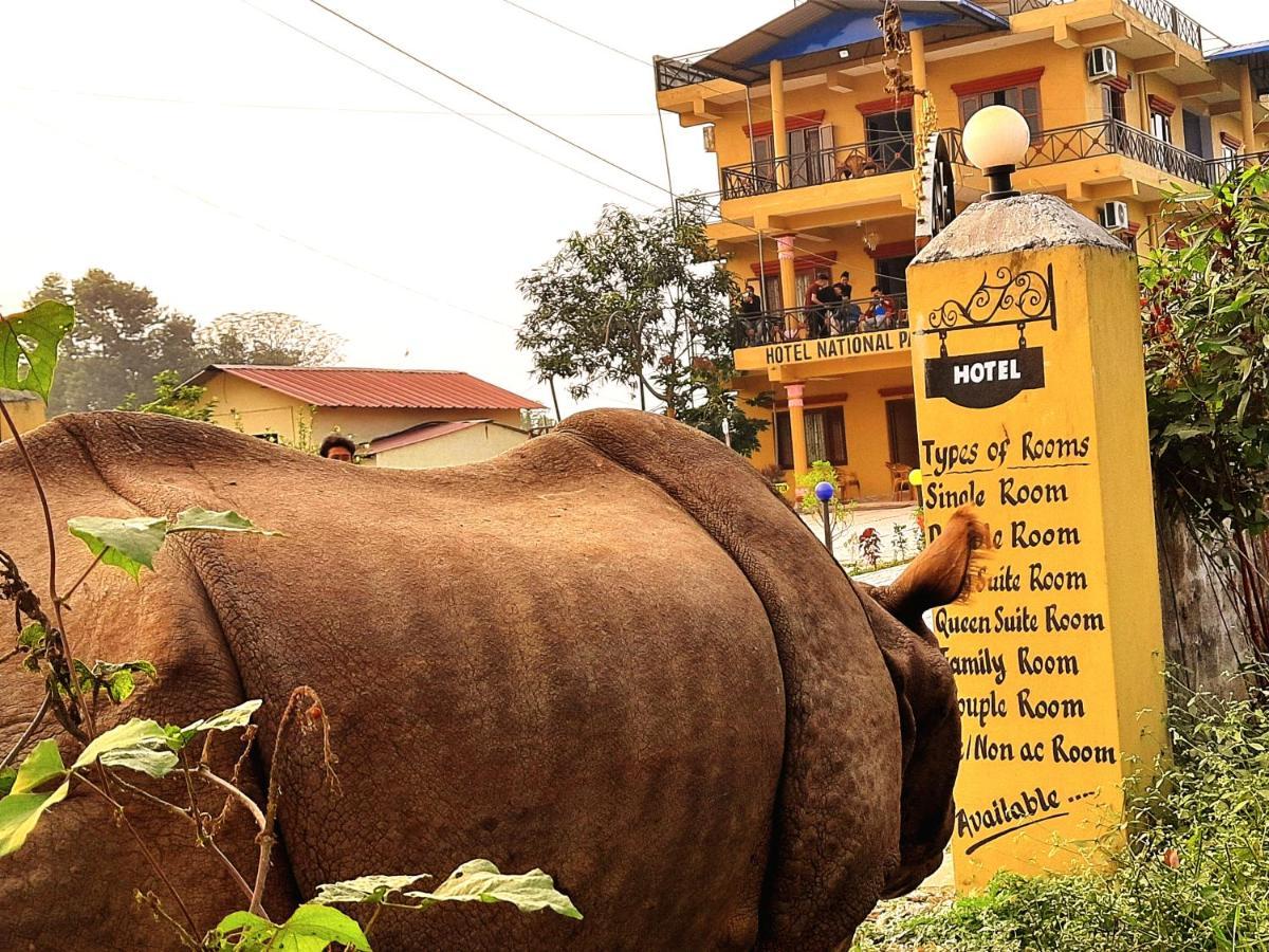 Hotel National Park Sauraha- Homely Stay And Peaceful Location With Jungle Safari Arrangements 外观 照片