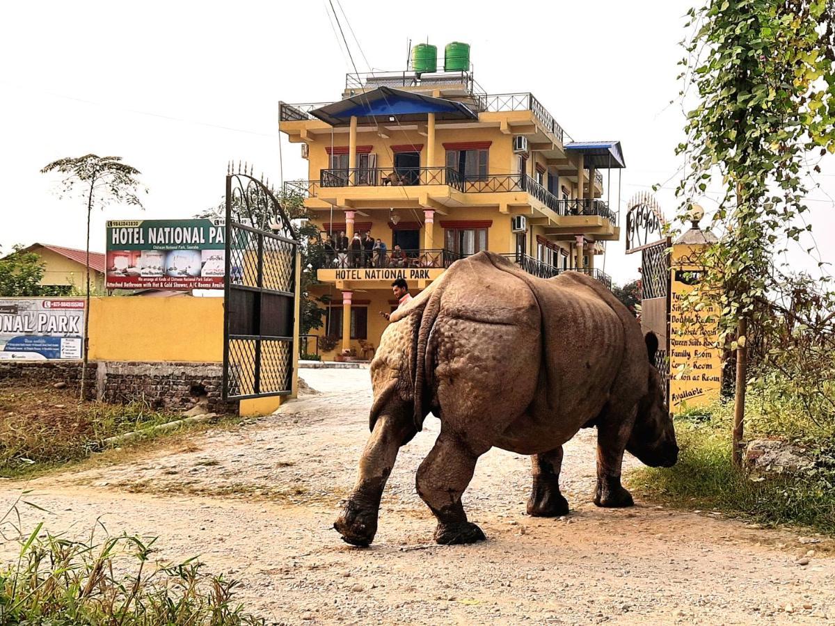 Hotel National Park Sauraha- Homely Stay And Peaceful Location With Jungle Safari Arrangements 外观 照片