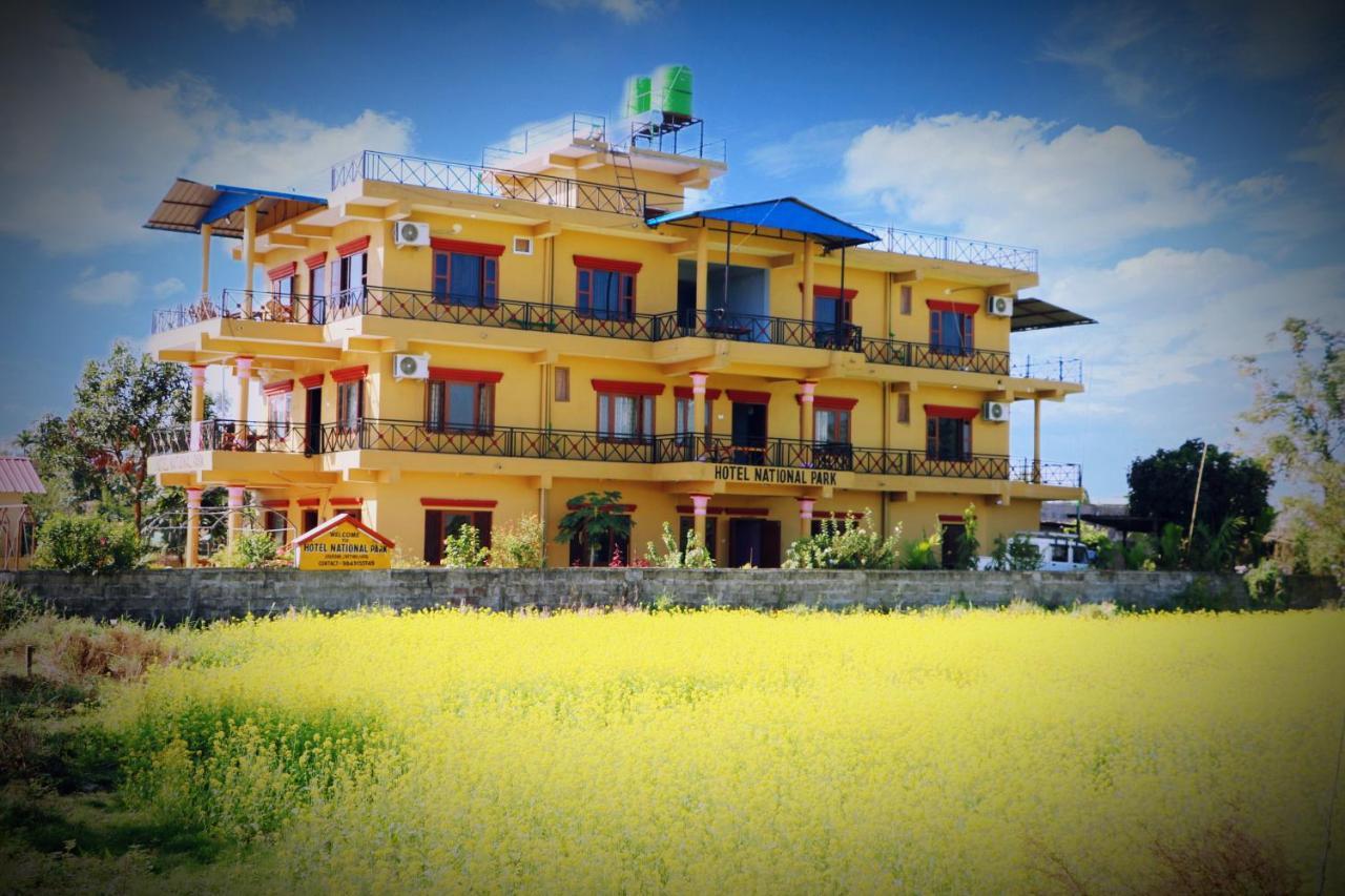 Hotel National Park Sauraha- Homely Stay And Peaceful Location With Jungle Safari Arrangements 外观 照片