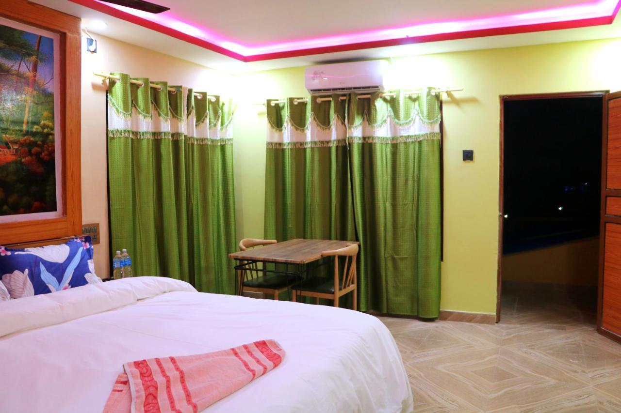Hotel National Park Sauraha- Homely Stay And Peaceful Location With Jungle Safari Arrangements 外观 照片