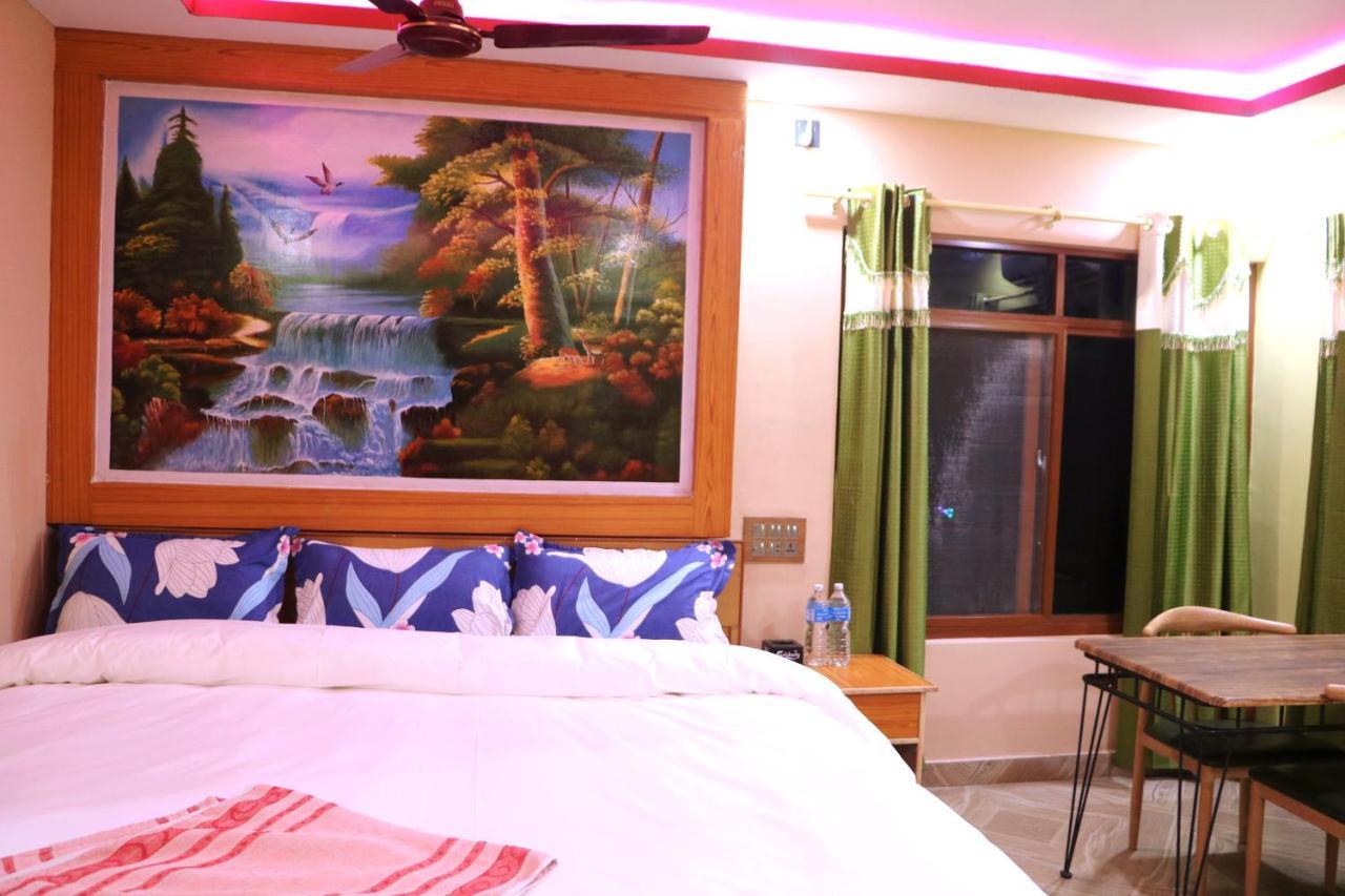 Hotel National Park Sauraha- Homely Stay And Peaceful Location With Jungle Safari Arrangements 外观 照片