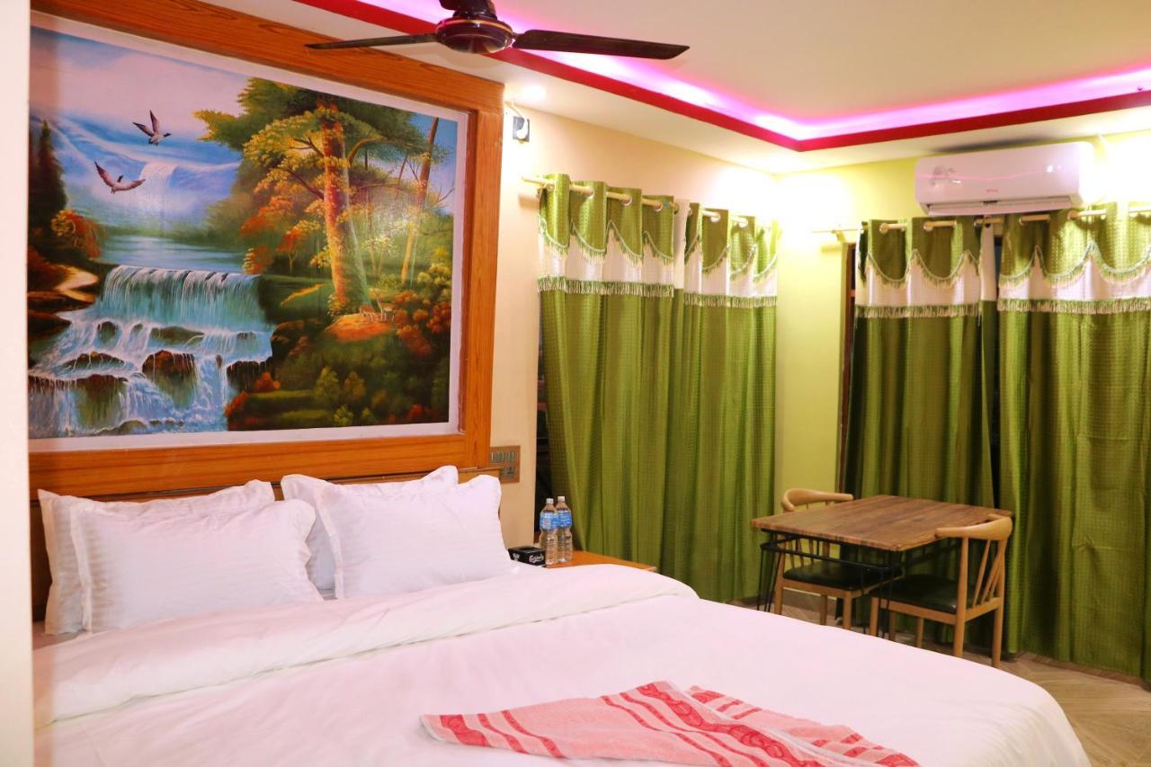 Hotel National Park Sauraha- Homely Stay And Peaceful Location With Jungle Safari Arrangements 外观 照片